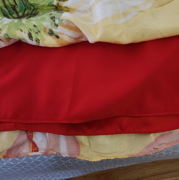 BCBG Silk Yellow Red Floral Strapless Mini Dress Size 12 - Picture 9 of 16